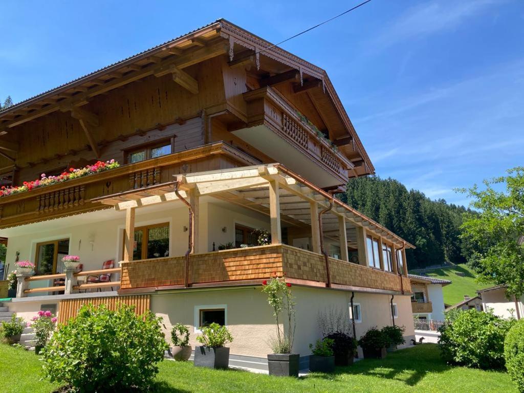 Hotel Haus Binder Ried im Zillertal Zewnętrze zdjęcie