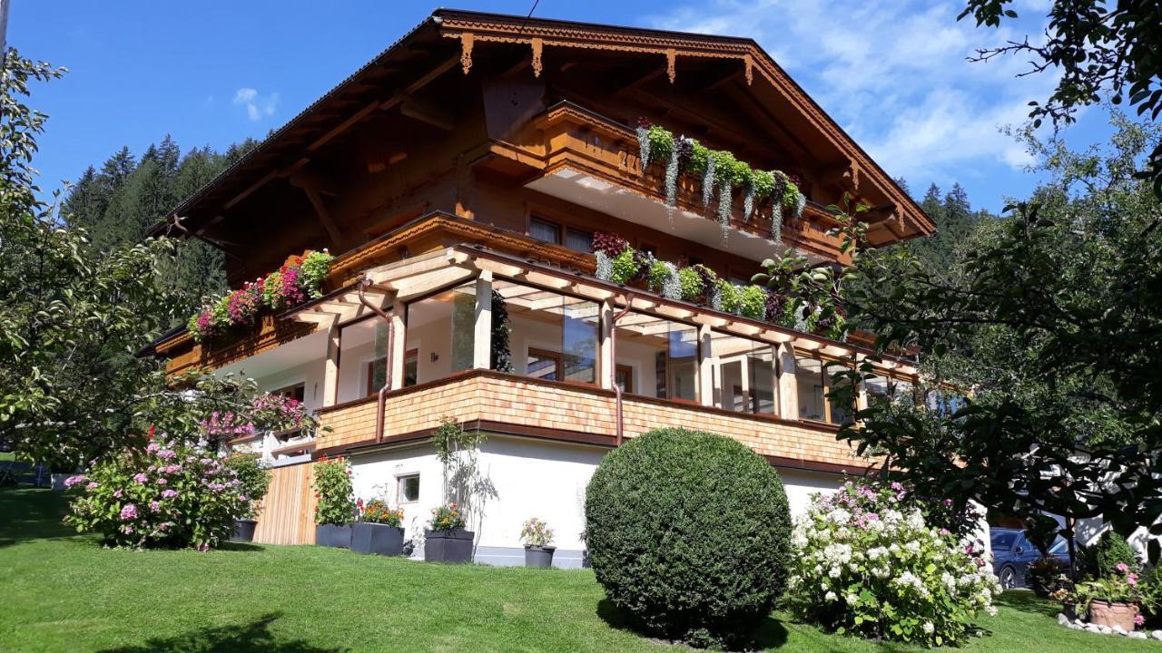 Hotel Haus Binder Ried im Zillertal Zewnętrze zdjęcie