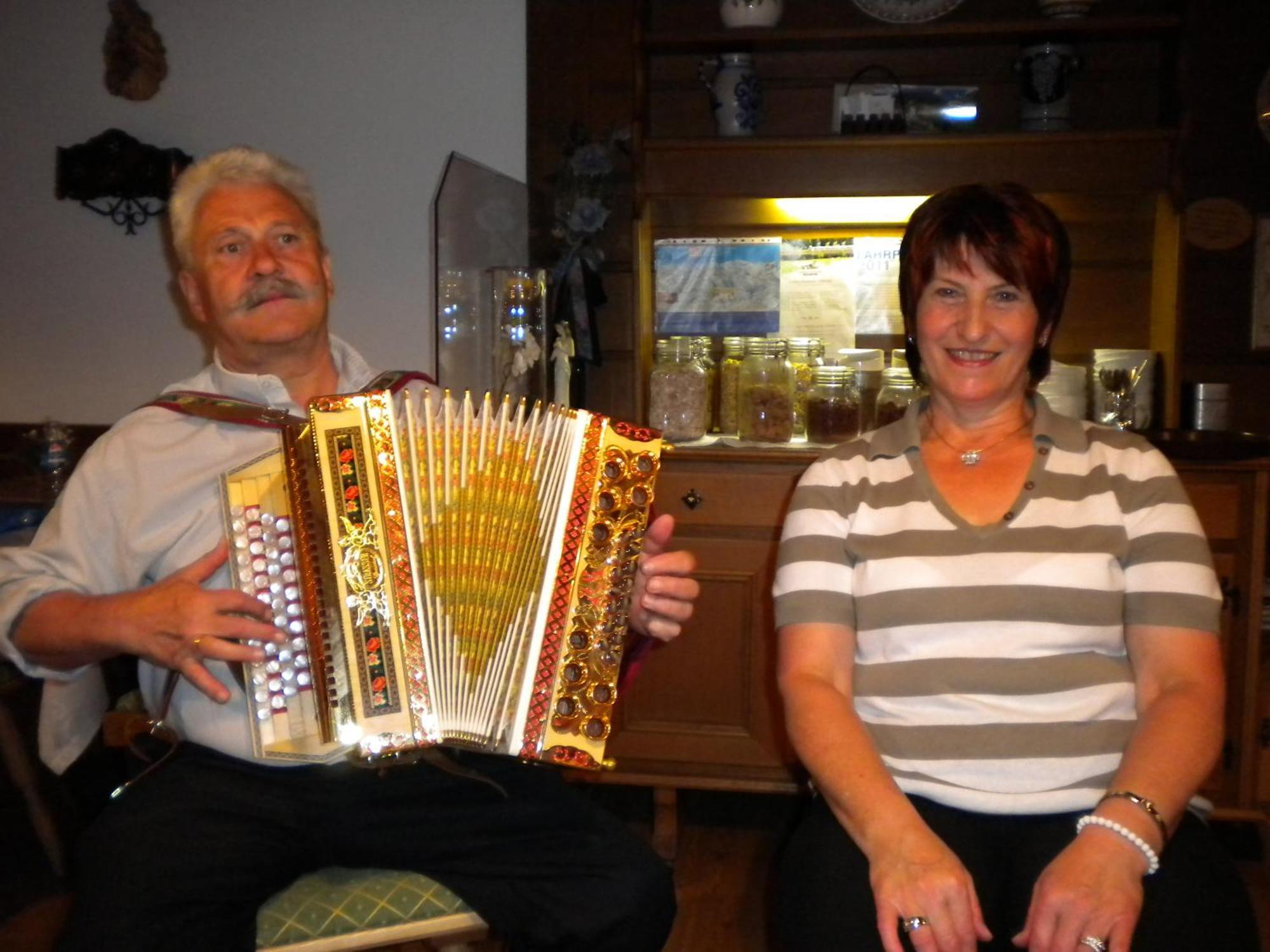 Hotel Haus Binder Ried im Zillertal Zewnętrze zdjęcie