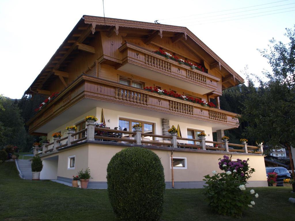 Hotel Haus Binder Ried im Zillertal Zewnętrze zdjęcie