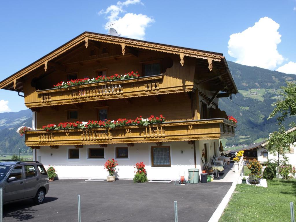 Hotel Haus Binder Ried im Zillertal Zewnętrze zdjęcie